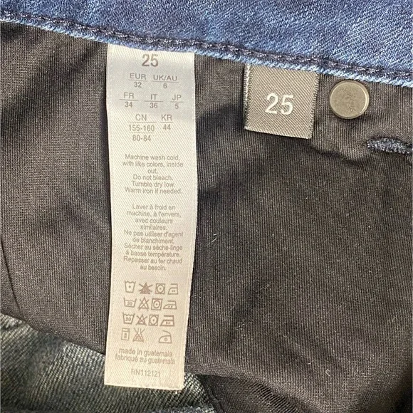 Spanx Slim X Straight Blue Mid rise Dark Wash Denim Jeans Size 25 - Picture 4 of 7